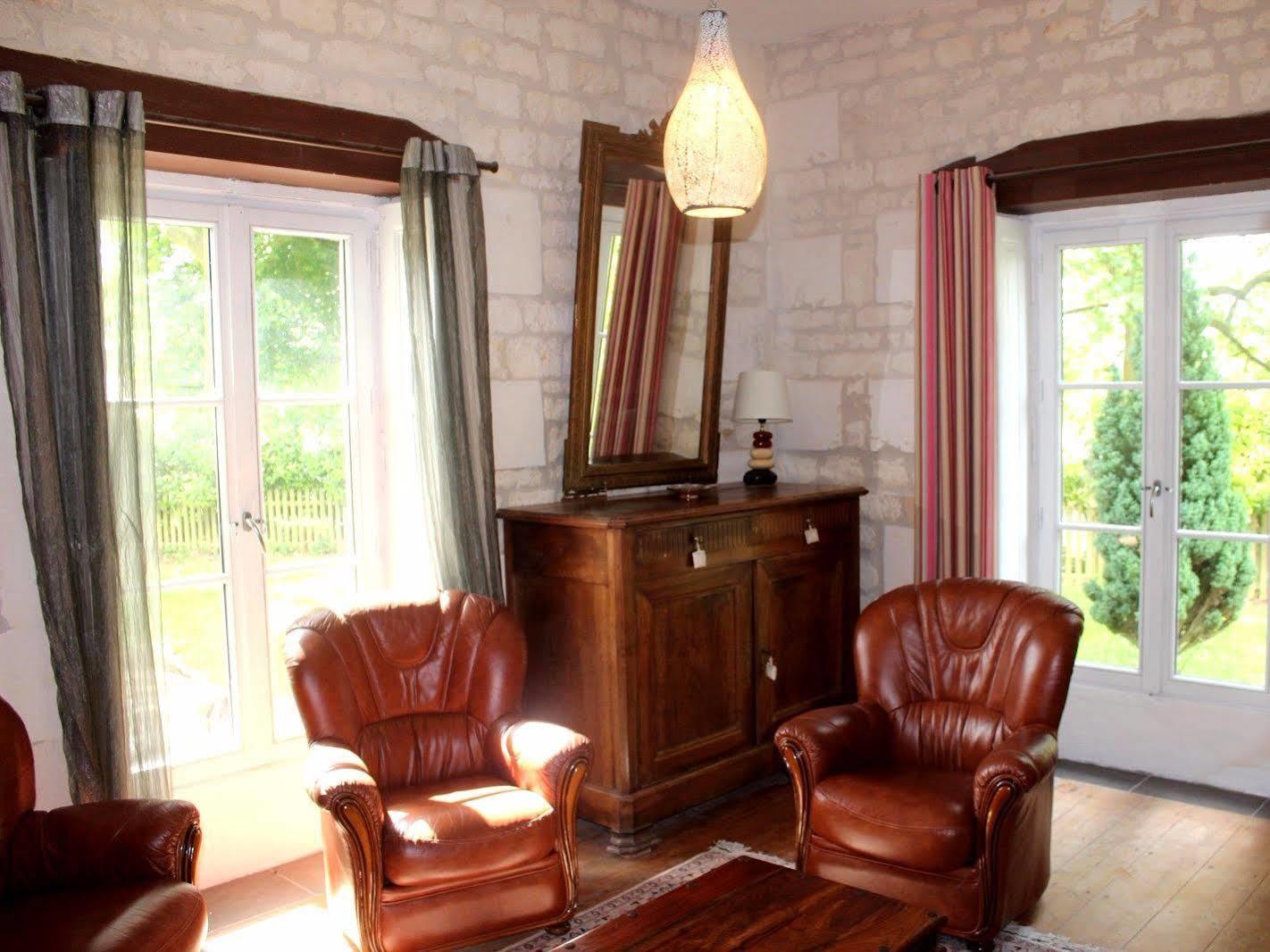 Domaine Des Chais Thenac  Экстерьер фото